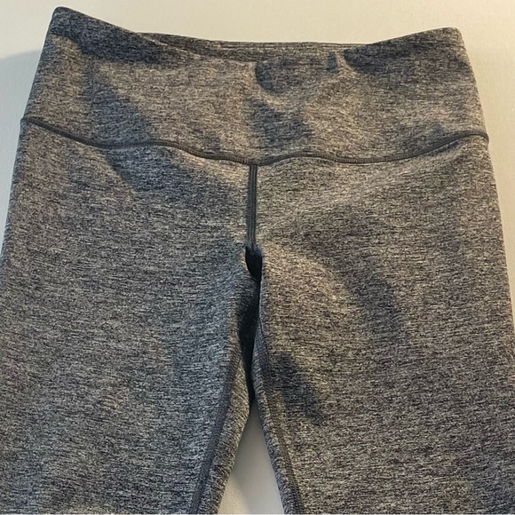 Victoria’s Secret VSX Sport High-Waisted Leggings | Size Small - Picture 5 of 5